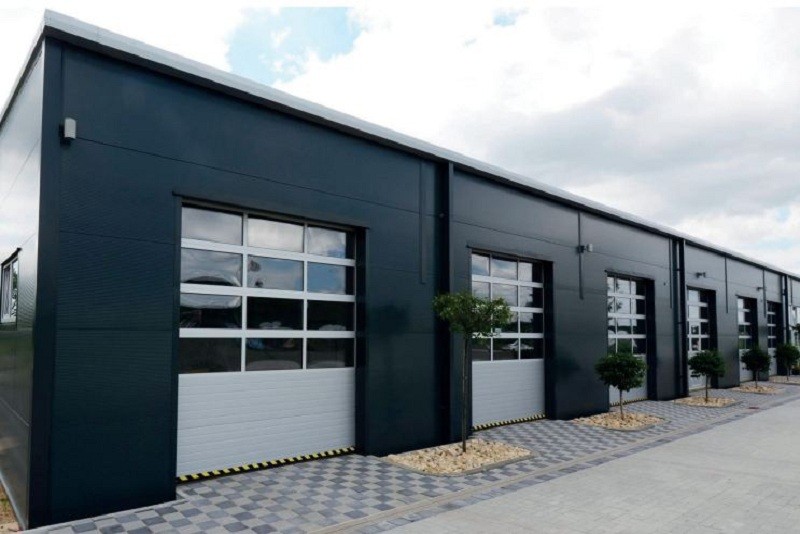 Ipari szekcionált kapuk